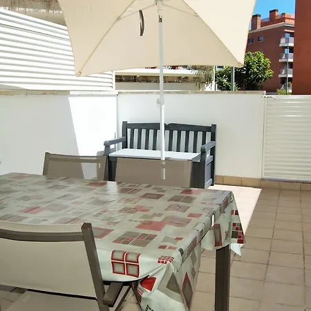 Naiss Garden Family Apartment